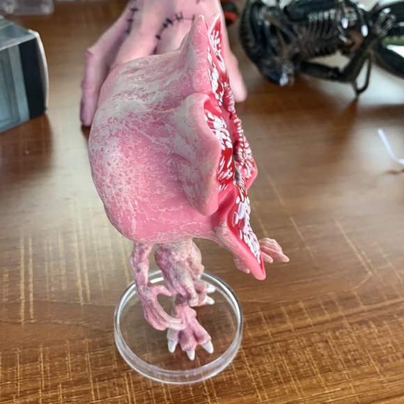 Toy - Picture 2 of 3